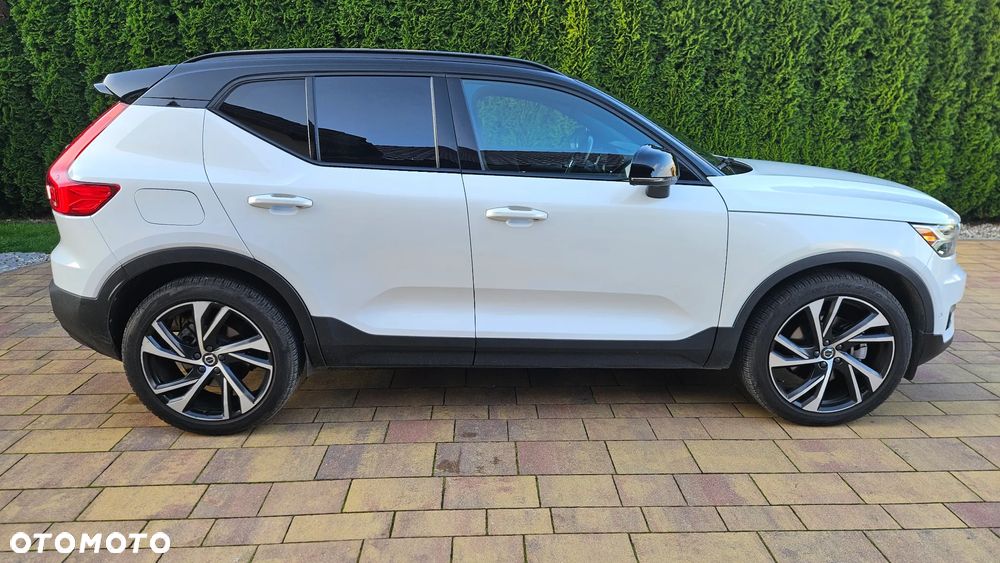 Volvo XC 40 T5 AWD R-Design - 8