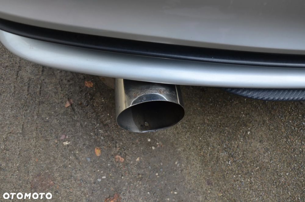 BMW Seria 3 318i - 22