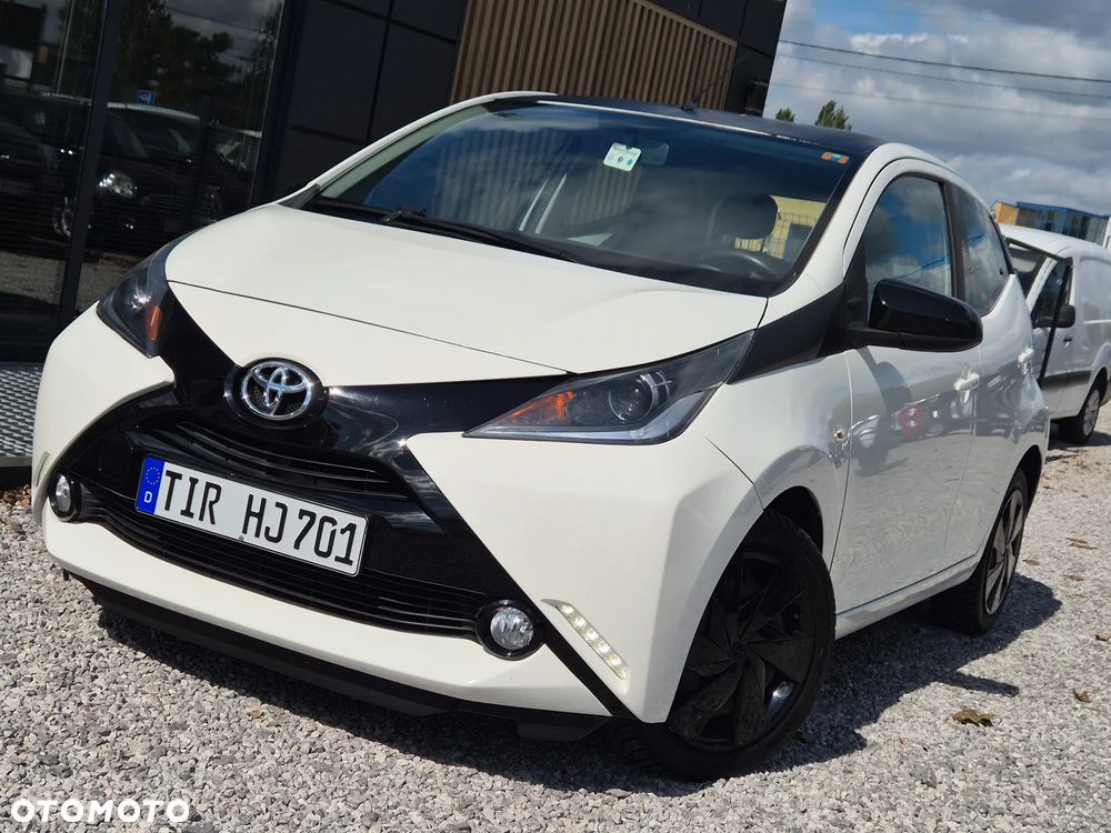 Toyota Aygo x-play Eco - 2