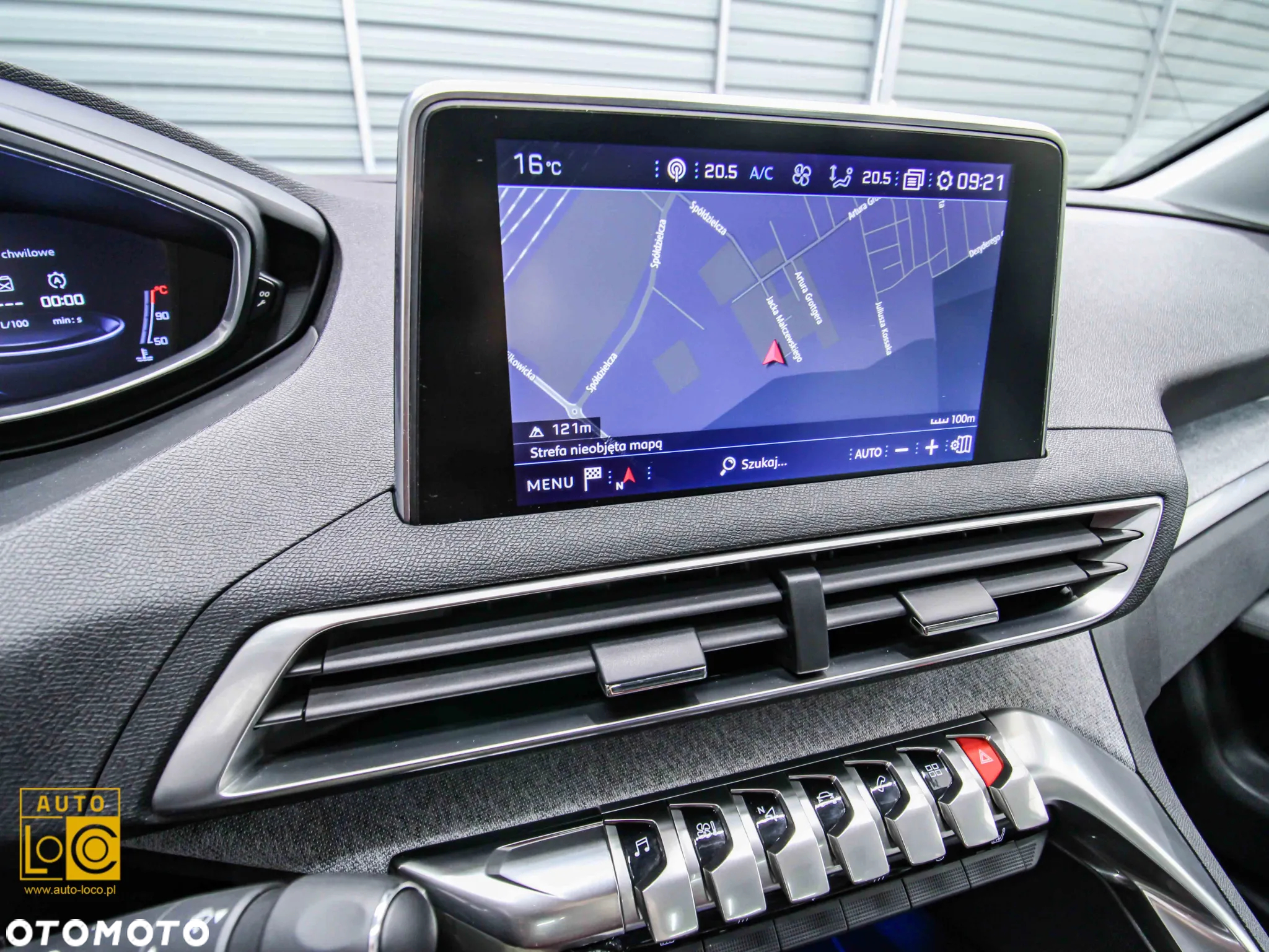 Peugeot 3008 1.2 PureTech Allure S&S - 20