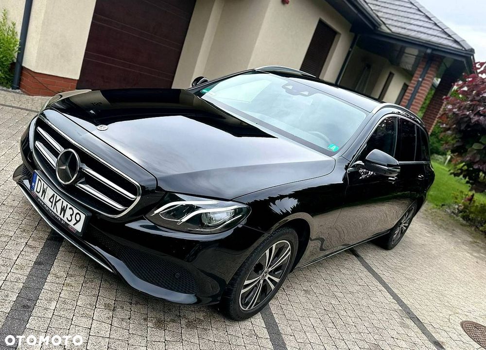 Mercedes-Benz Klasa E 220 d 9G-TRONIC Avantgarde - 26