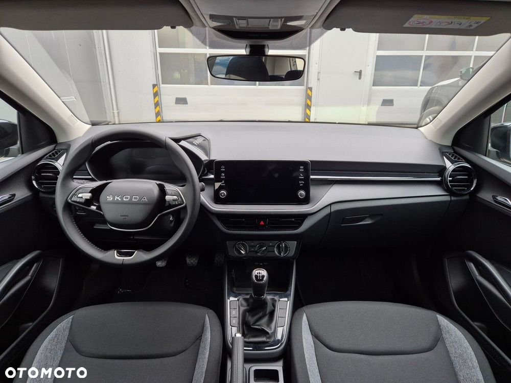 Skoda Fabia 1.0 Essence - 19