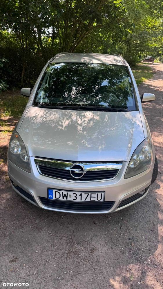 Opel Zafira - 3