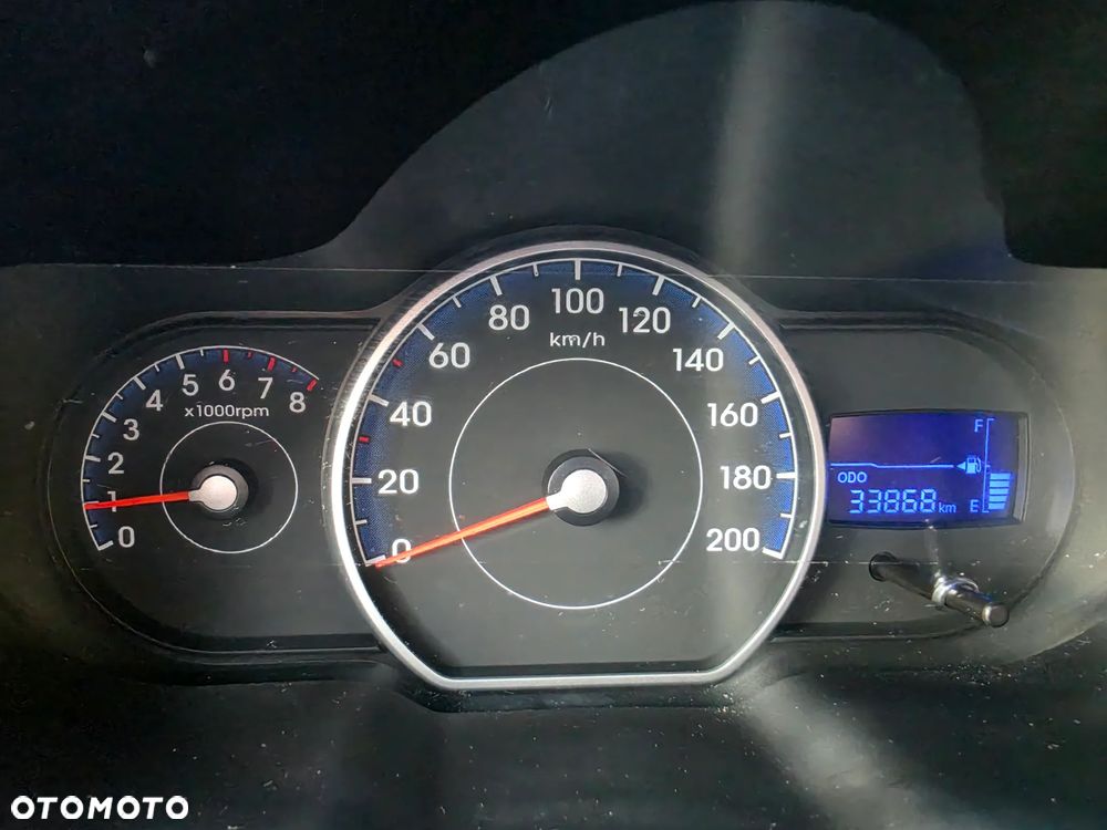 Hyundai i10 1.1 Classic + - 14