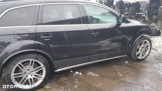 DRZWI LEWE PRAWE PRZEDNIE TYLNIE AUDI Q7 - 3