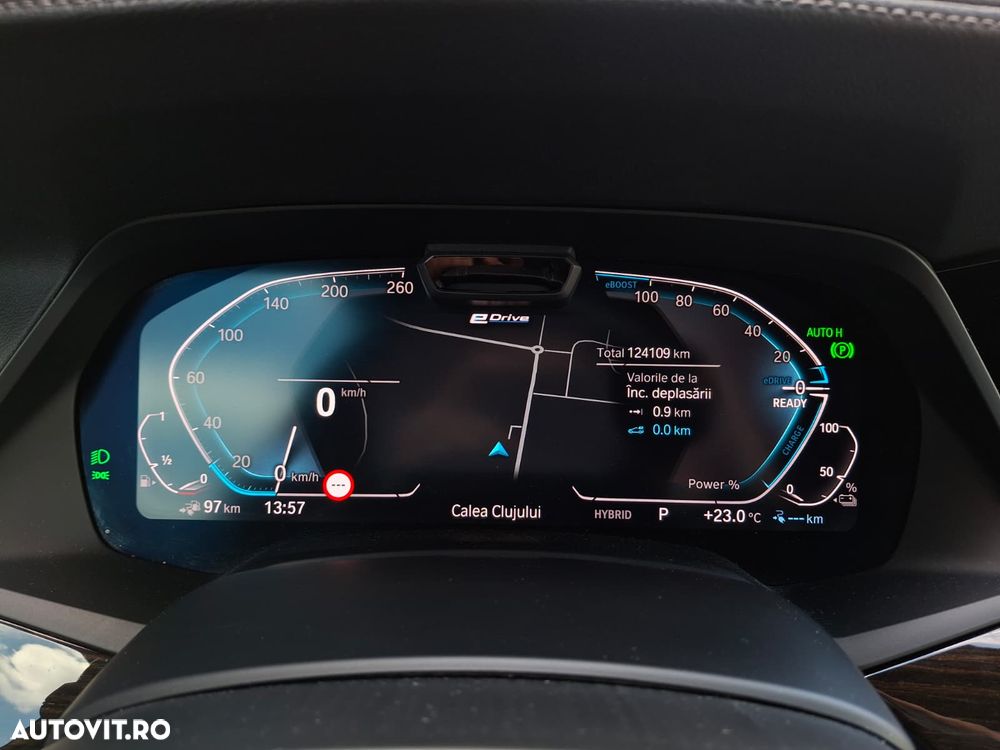 BMW X5 xDrive45e - 11