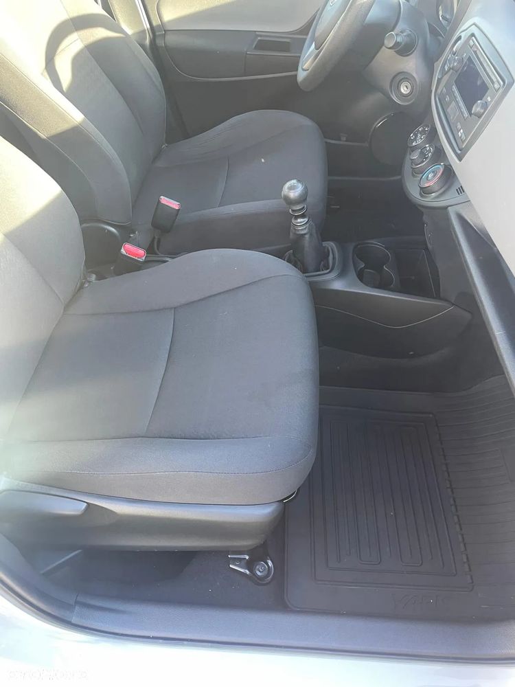 Toyota Yaris 1.5 Life - 20