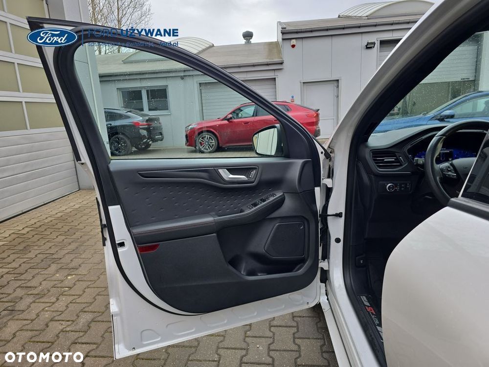Ford Kuga - 22