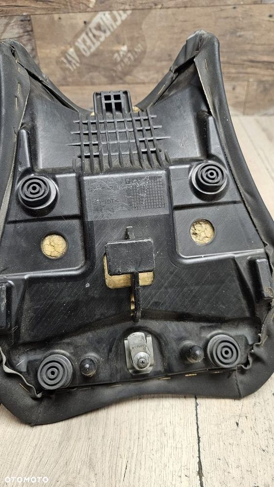 Siedzenie Kierowcy Yamaha YZF-R125 (08-13)  5D7-F4710 - 10