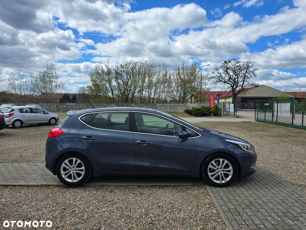 Kia Ceed 1.6 CRDi 128 Vision - 5