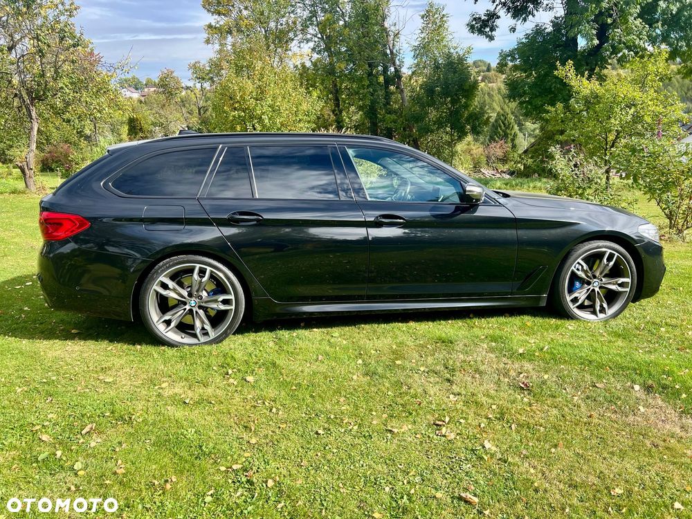 BMW Seria 5 M550d xDrive - 8