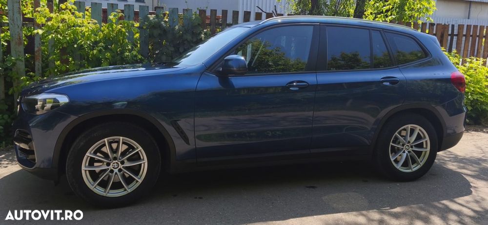 BMW X3 xDrive20i AT - 6