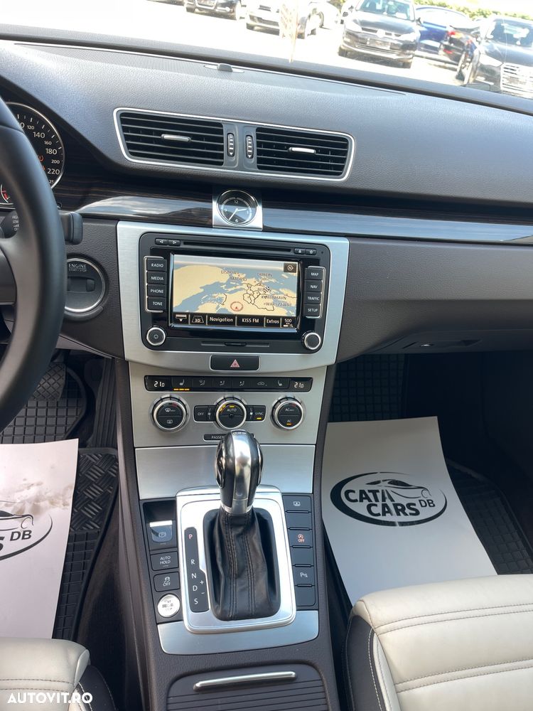 Volkswagen Passat CC 2.0 TDI DSG - 35