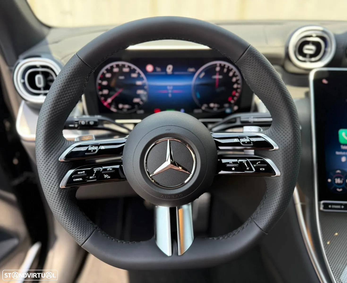 Mercedes-Benz GLC 300 de 4Matic - 11