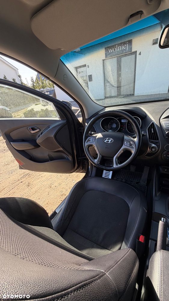 Hyundai ix35 - 23