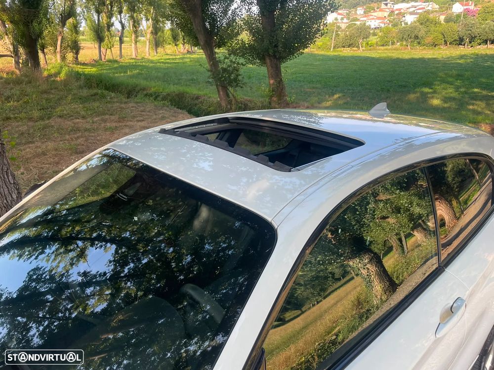 BMW 120 dA Pack M - 9