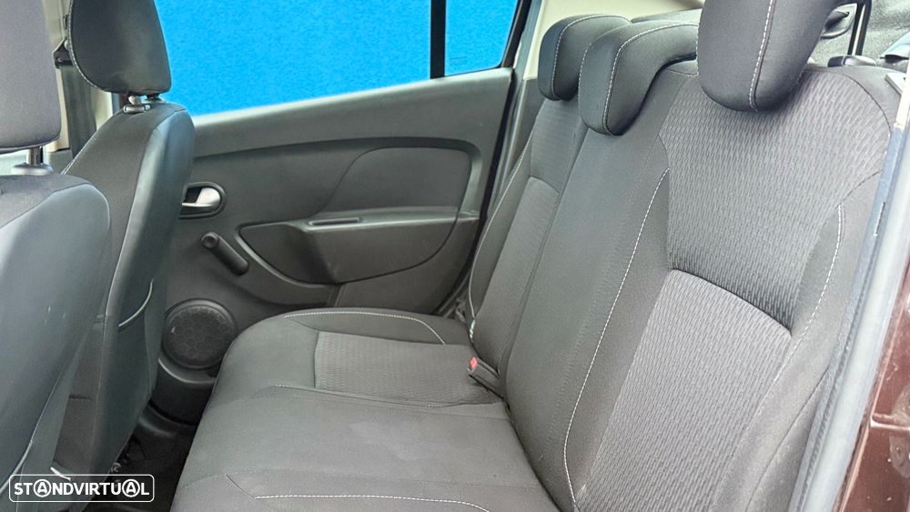 Dacia Logan 0.9 TCe Confort - 8