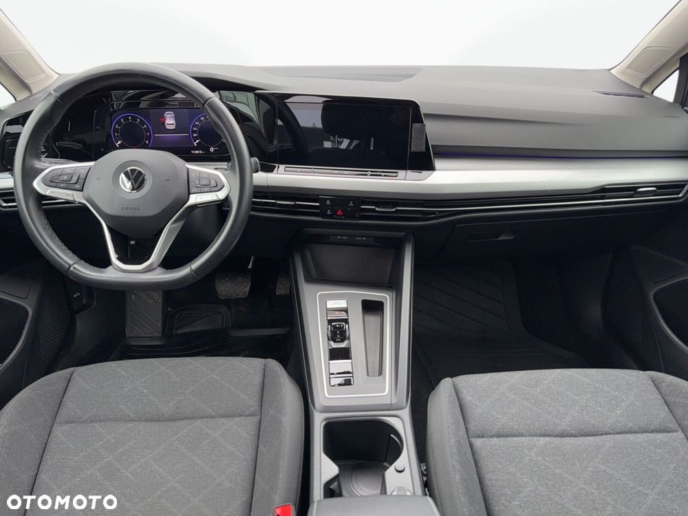 Volkswagen Golf - 10