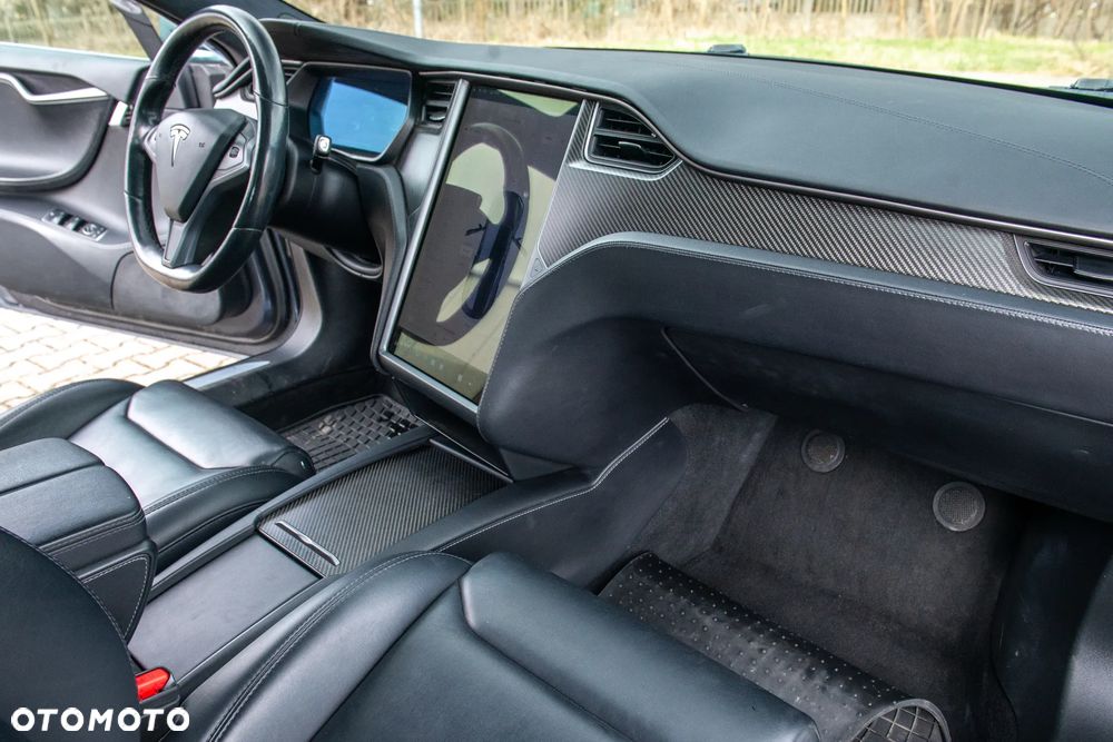 Tesla Model S Long Range Plus - 15