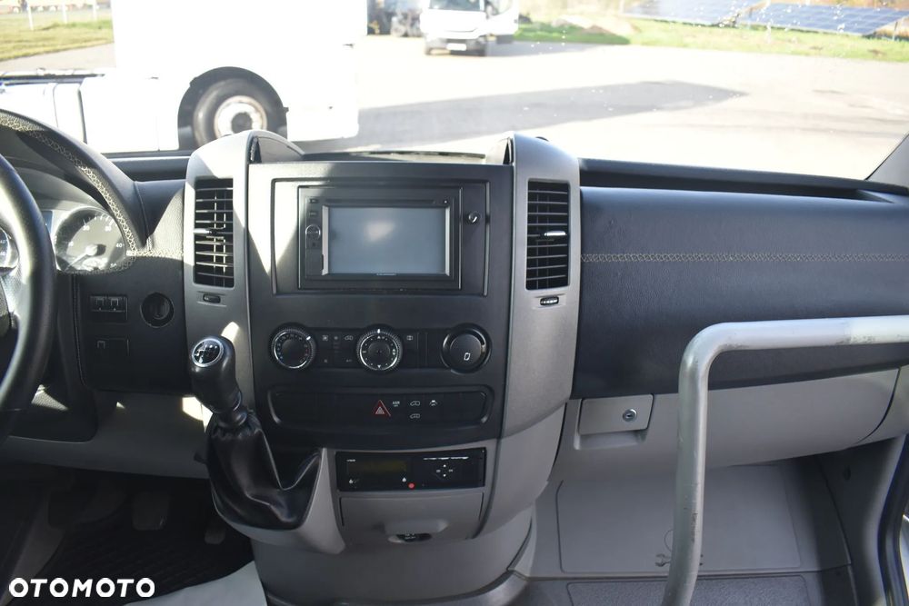 Mercedes-Benz Sprinter 519 CDI - 15