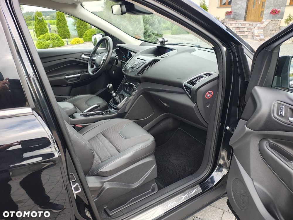 Ford Kuga - 8