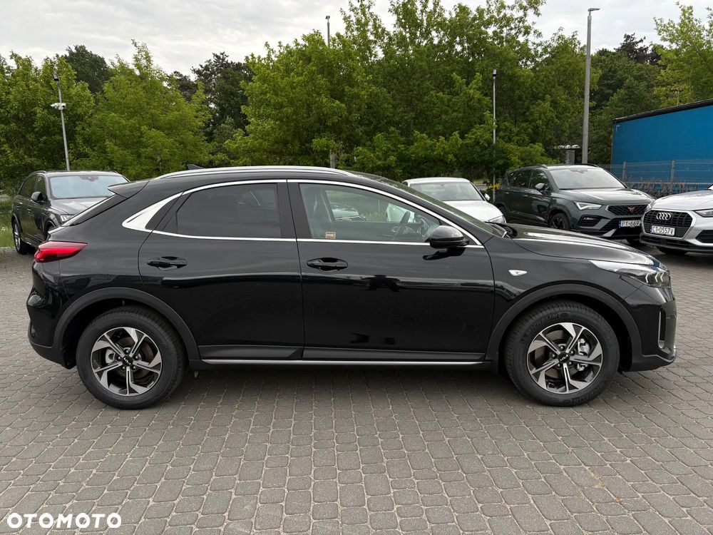 Kia XCeed 1.5 T-GDI M - 5