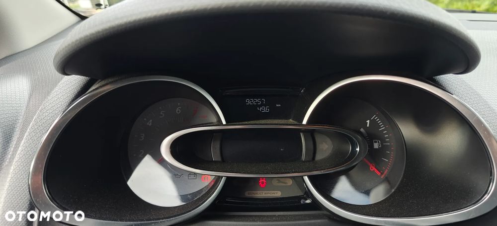 Renault Clio 1.2 TCe GT 120 EDC - 8