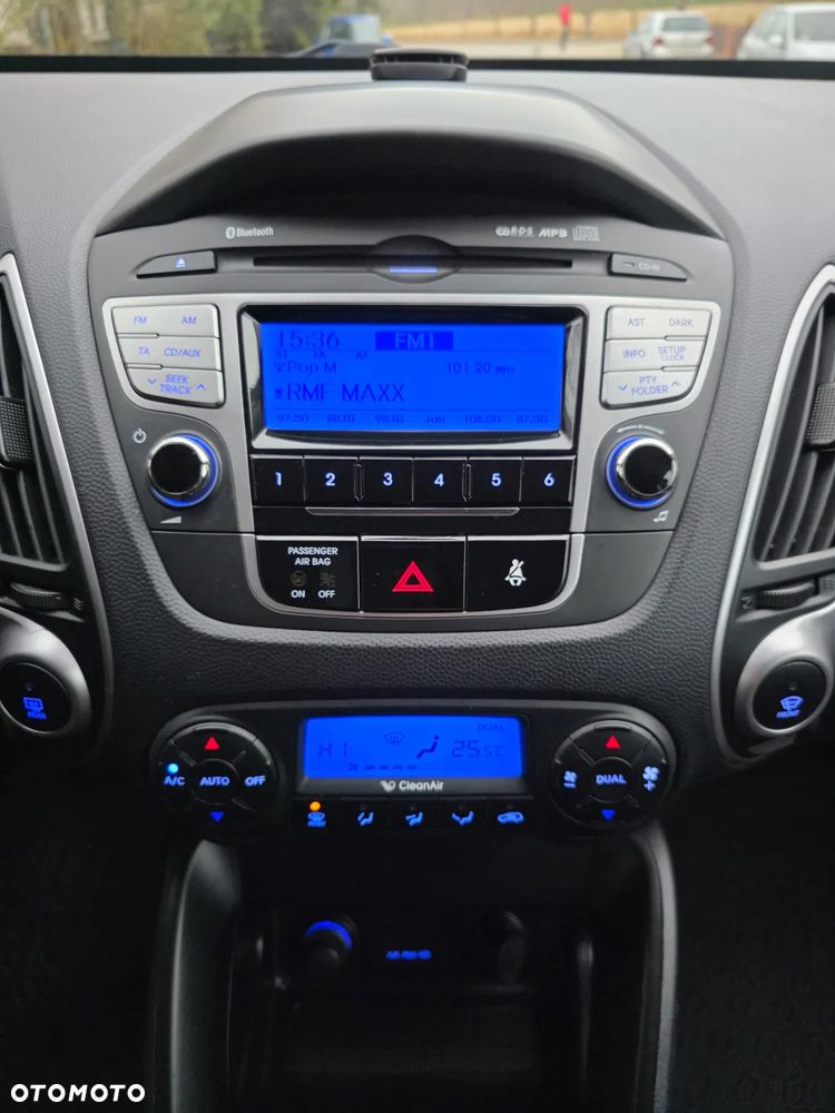 Hyundai ix35 blue 1.6 2WD Finale Gold - 38