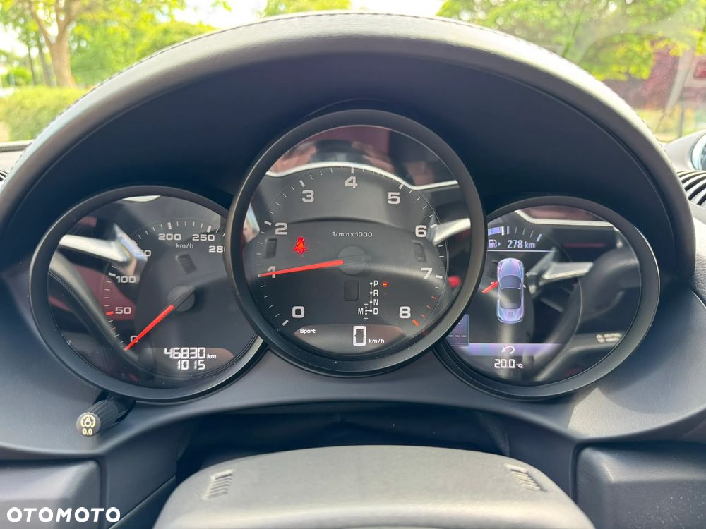 Porsche 718 Boxster PDK - 6