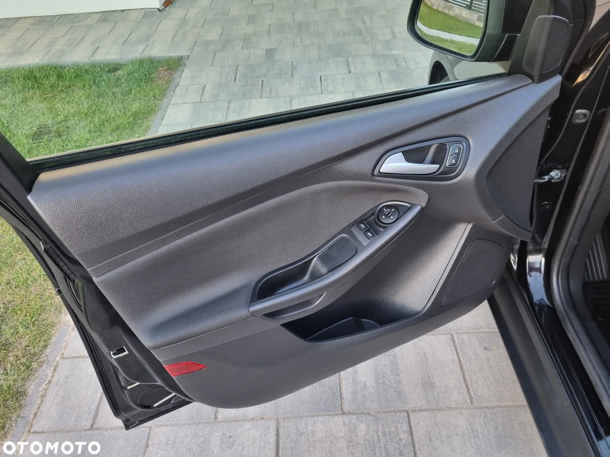 Ford Focus 1.5 EcoBlue Start-Stopp-System COOL&CONNECT - 8
