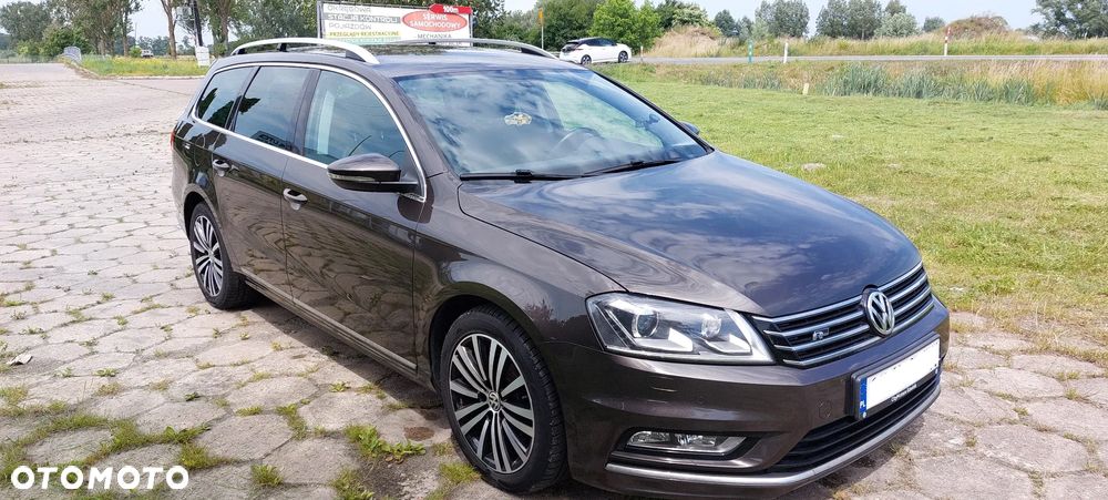 Volkswagen Passat 2.0 TDI Highline R-Style - 7