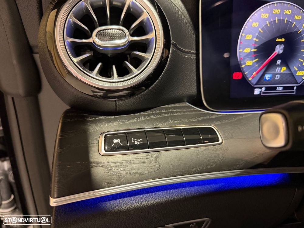 Mercedes-Benz E 220 d Cabrio 9G-Tronic AMG Line - 44