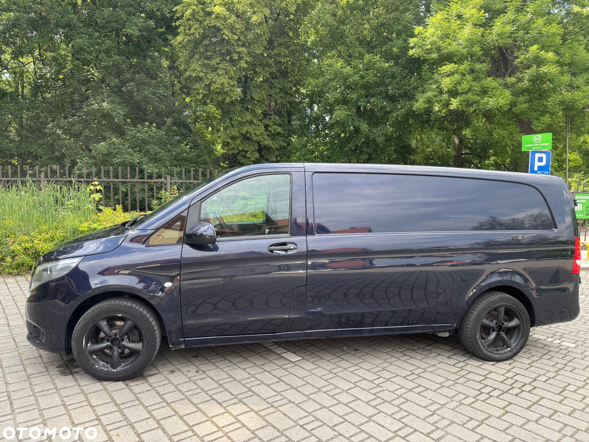 Mercedes-Benz Vito - 2