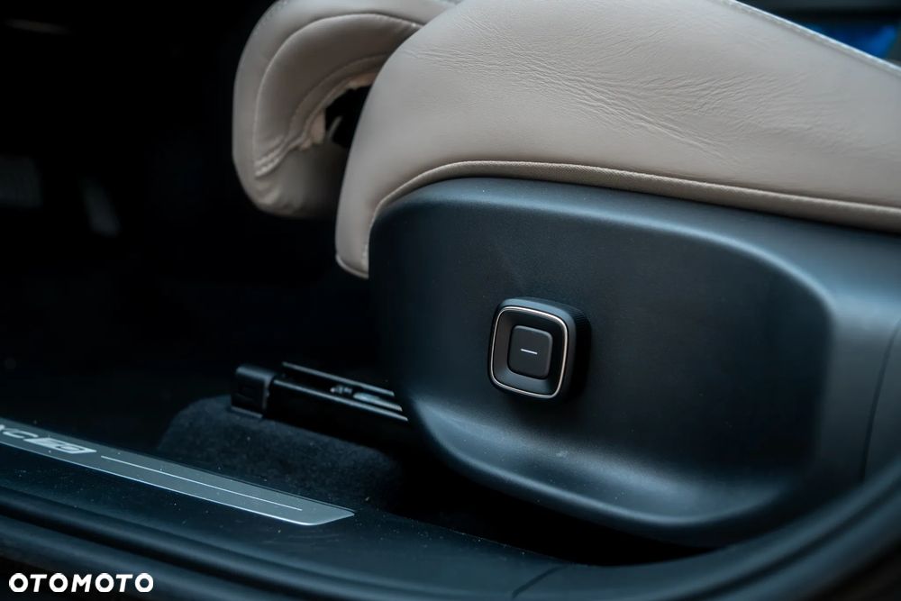 Volvo XC 70 - 14