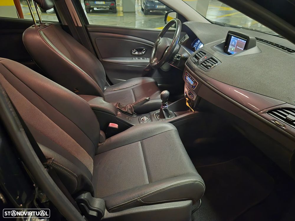 Renault Mégane Sport Tourer ENERGY dCi 110 LIMITED - 29
