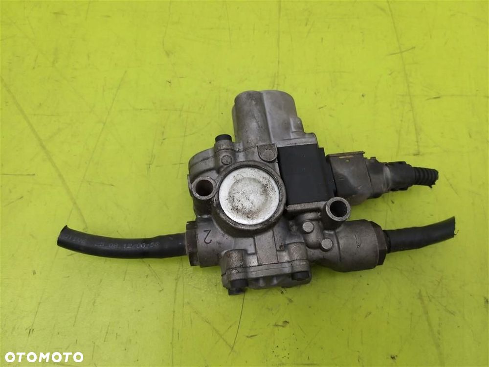 Zawór hamulcowy modulator EBS Mercedes Actros MP4 2011-2019 4721951080 - 4