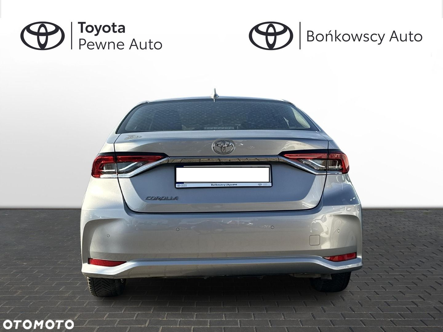 Toyota Corolla - 13