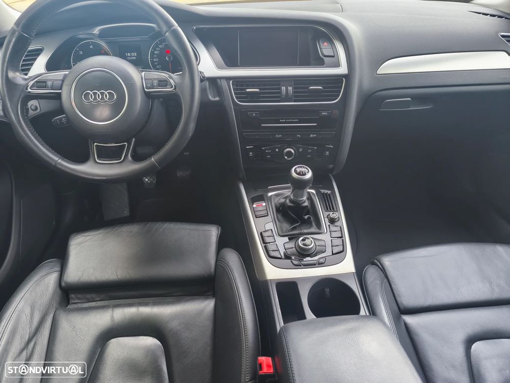Audi A4 Avant 2.0 TDI - 16
