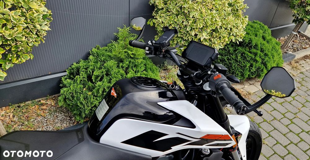 KTM Duke - 23