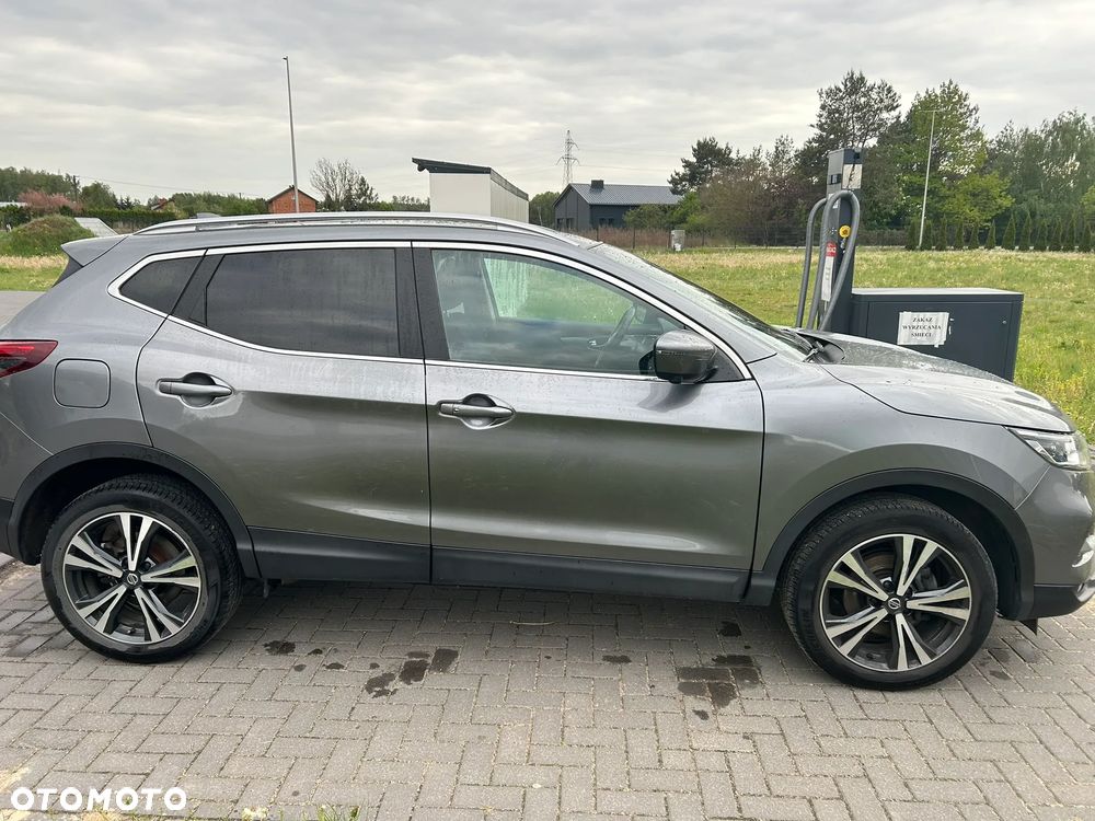 Nissan Qashqai 1.2 DIG-T N-Connecta EU6 - 8