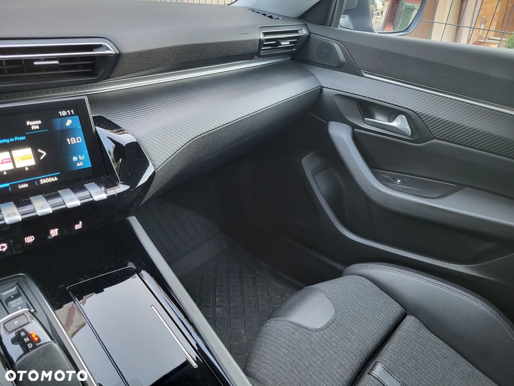 Peugeot 508 BlueHDi 130 EAT8 Allure Business-Paket - 32