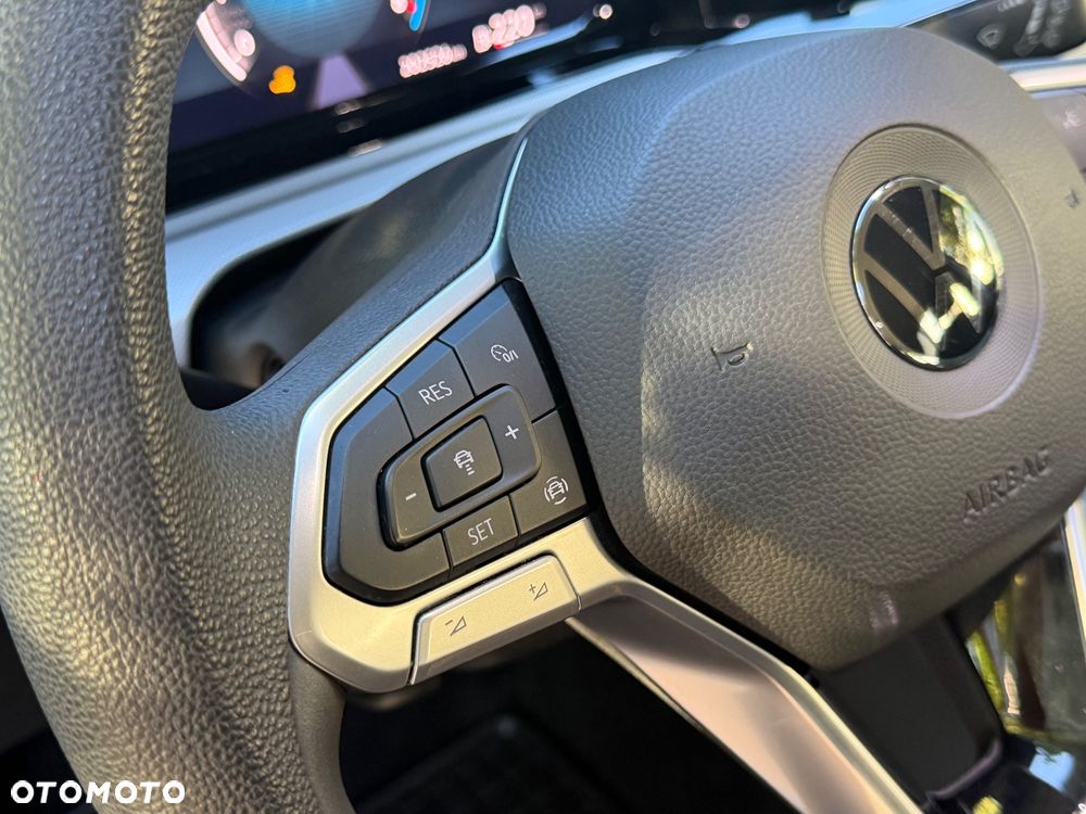 Volkswagen Golf 1.0 TSI - 19