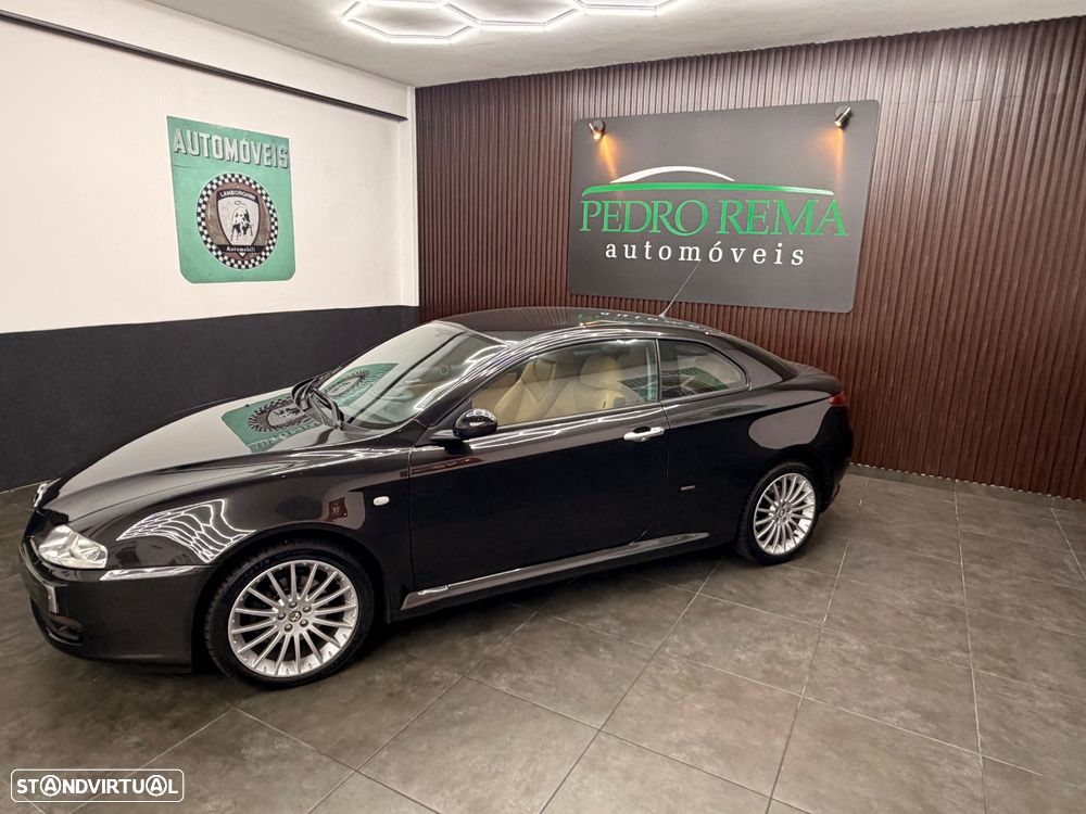 Alfa Romeo GT 1.9 JTD M-JET Distinctive - 15