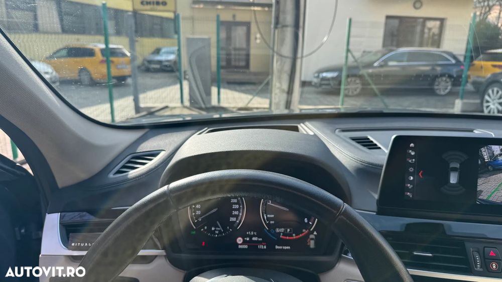 BMW X1 xDrive20d AT - 9