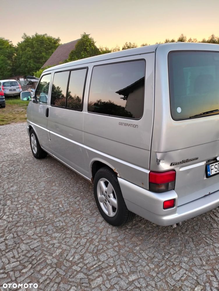 Volkswagen Multivan - 5