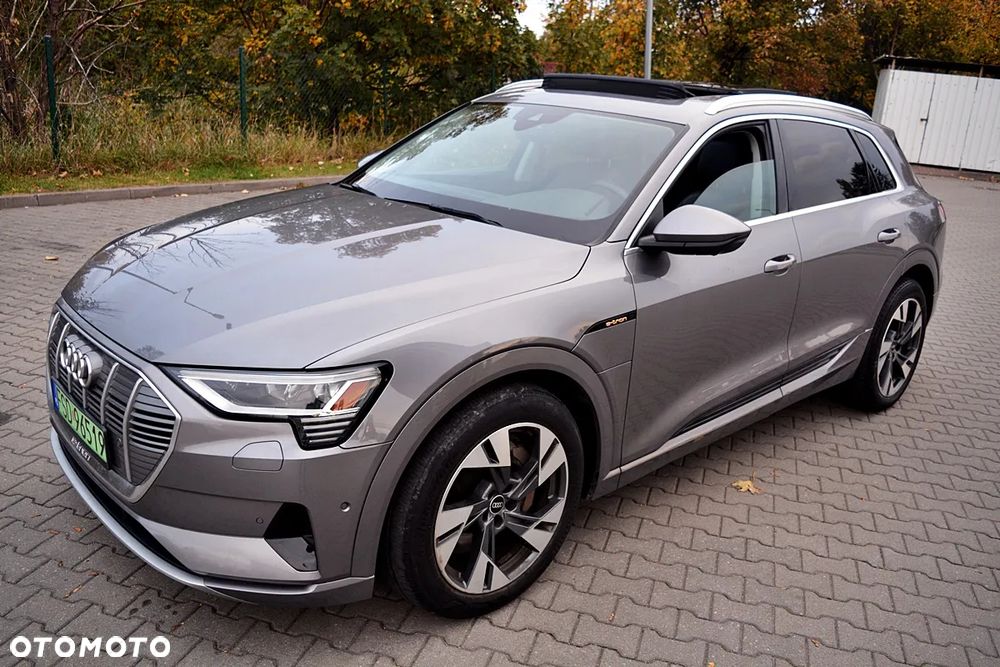 Audi e-tron 55 Quattro Advanced - 18