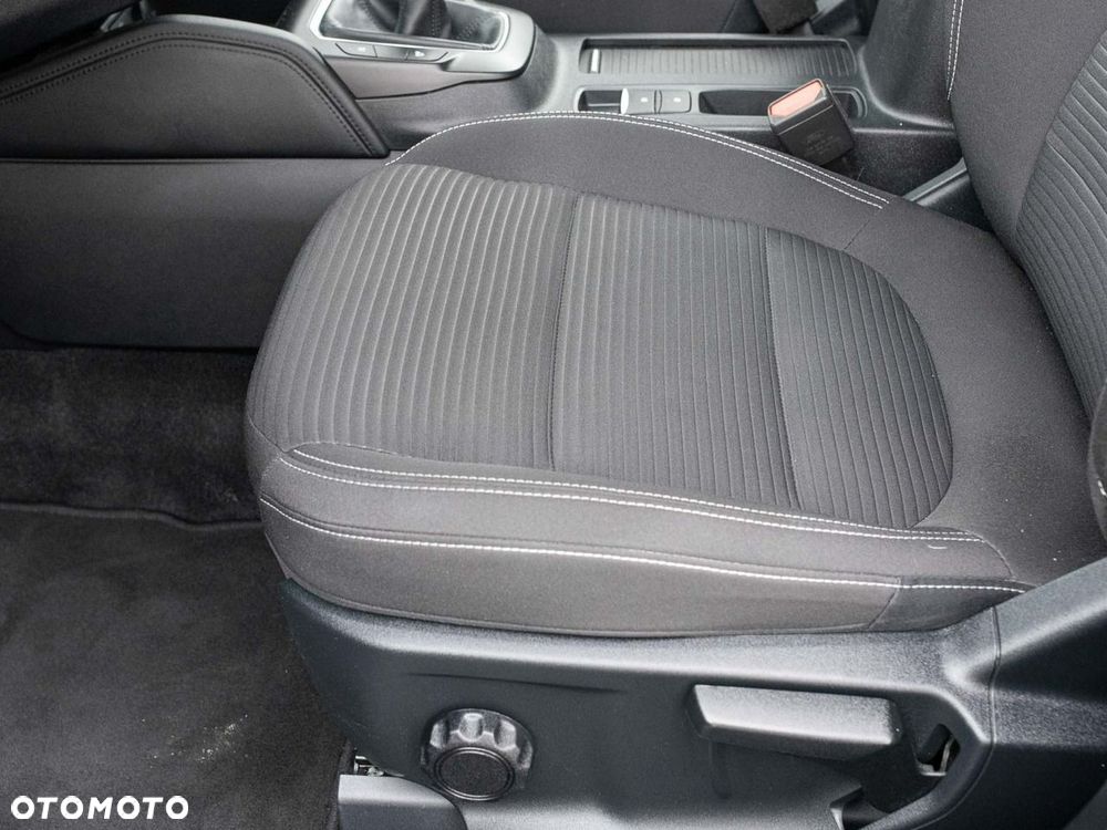 Ford Kuga 1.5 EcoBoost FWD Titanium - 11