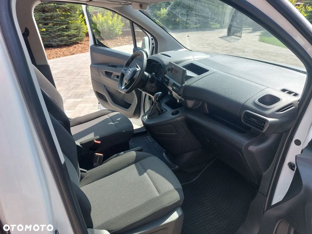 Opel Combo Life 1.5 CDTI Enjoy S&S - 21