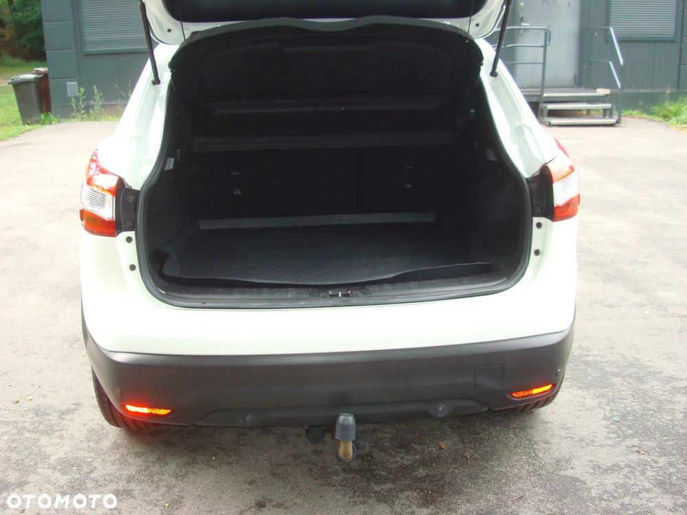 Nissan Qashqai 1.6 DCi Xtronic TEKNA - 14