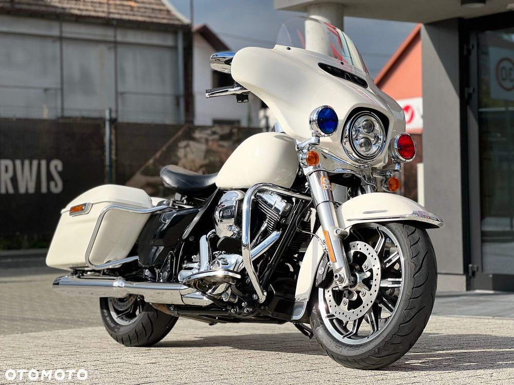 Harley-Davidson FLHT Electra Glide Standard - 4